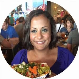 Meet your Posher, Dina